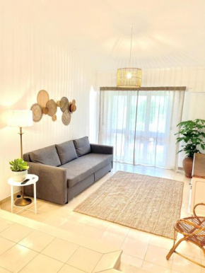 Detailed Villa - In Vilamoura's Heart